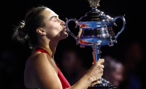 Read more about the article 아리나 사발렌카 2025 테니스 경력 플레이스타일 라이벌 이야기