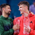 2025 마이애미 오픈 결승 분석: 야쿠브 멘시크, 조코비치를 꺾고 거둔 역사적인 우승